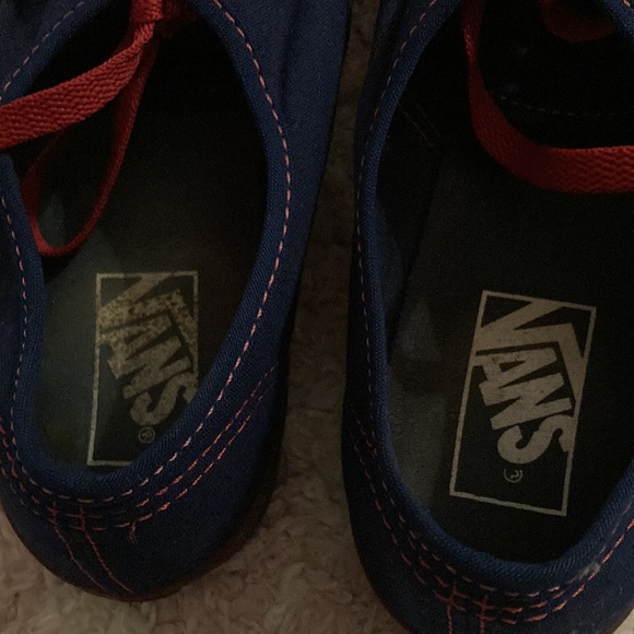 Navy blue vans lace up sneakers - Picture 6 of 6
